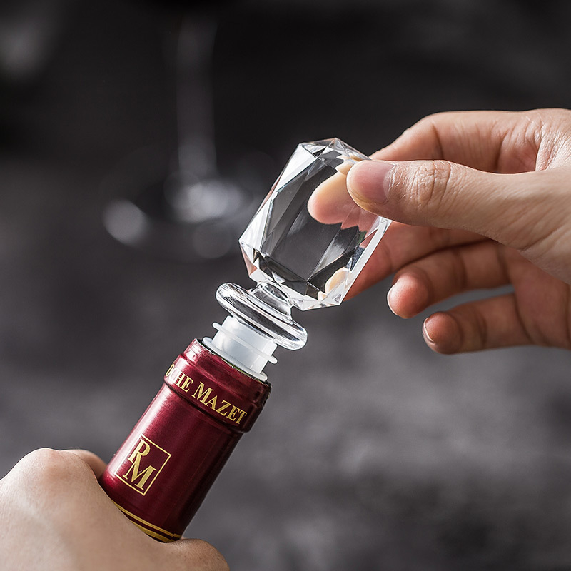 Originalus eksportuotas į Japoniją frankų katės gyvūnas kūrybingas vyno butelio kamštis namas mielas putojantis vynas uždarytas vyno katė