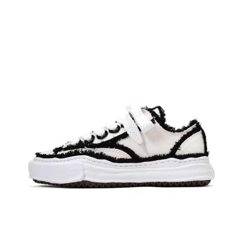 Sieviešu apavi ar gliemežvāku purngalu, Wu Jianhao jaunā, tāda paša stila, kaulu nomocīta, neglīta, netīra apava ar biezu zoli, ikdienas audekla apavi sievietēm.