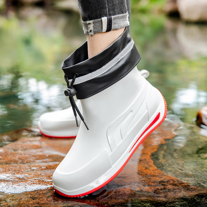 Madingi trumpi, sustorinti, vandeniui atsparūs batai, poros, lietaus batai, žemo viršutinio sluoksnio, šilti darbo guminiai batai, neslystantys žvejybos virtuvės lietaus batai vyrams