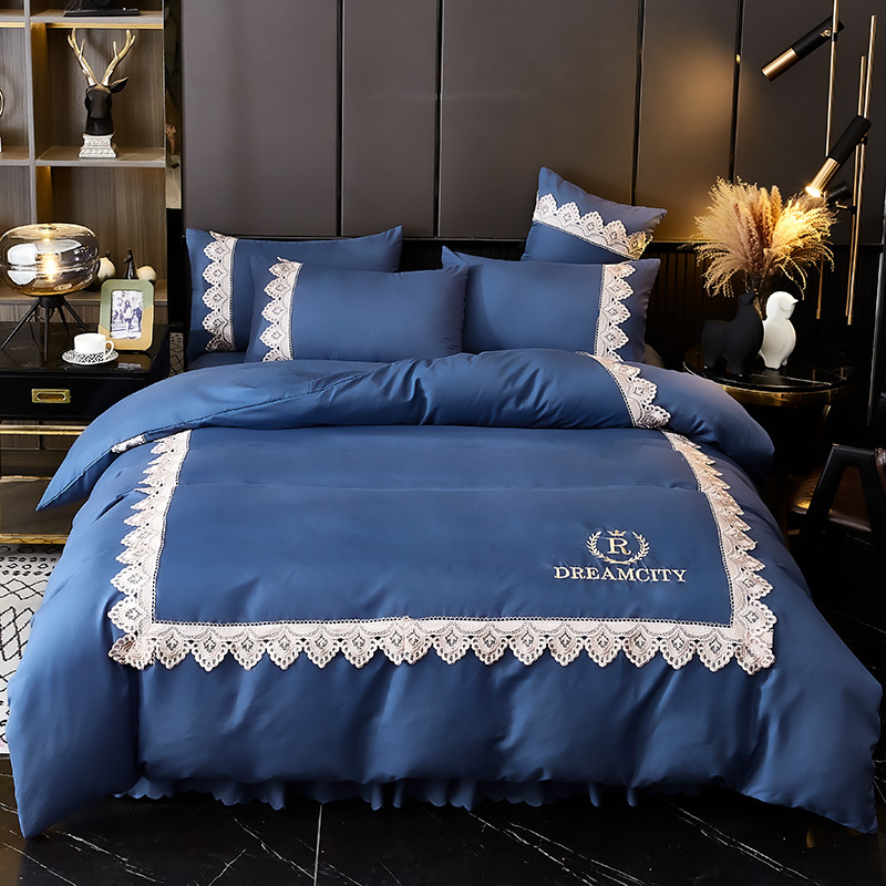 Europietiško stiliaus nėriniais siuvinėtas keturių dalių lovos sijonas, raudonas vienspalvis šlifavimo antklodės užvalkalas, vestuvinė patalynė, keturių dalių komplektas