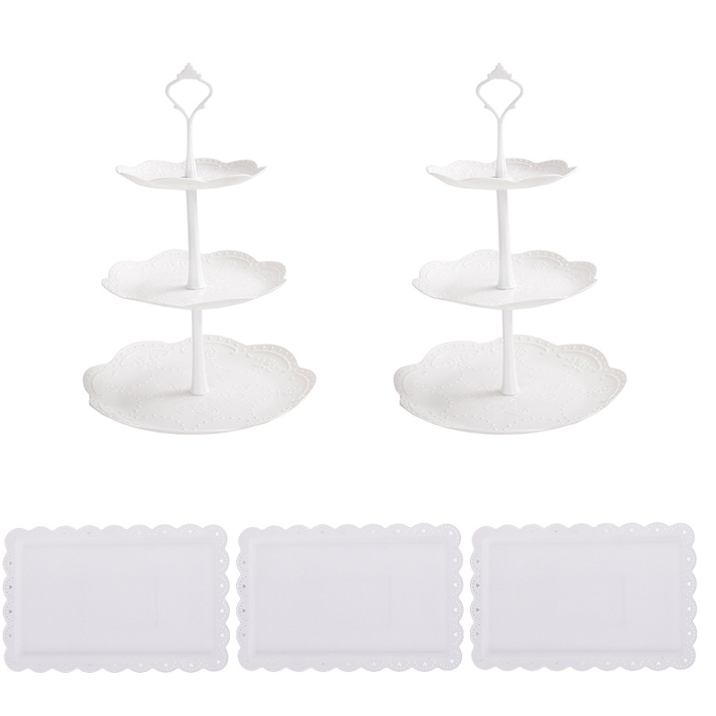 Europietiško stiliaus trijų sluoksnių vaisių lėkštė popietės arbatai užkandžių padėklas, desertų stalas, tortų stovas, tortų derinys