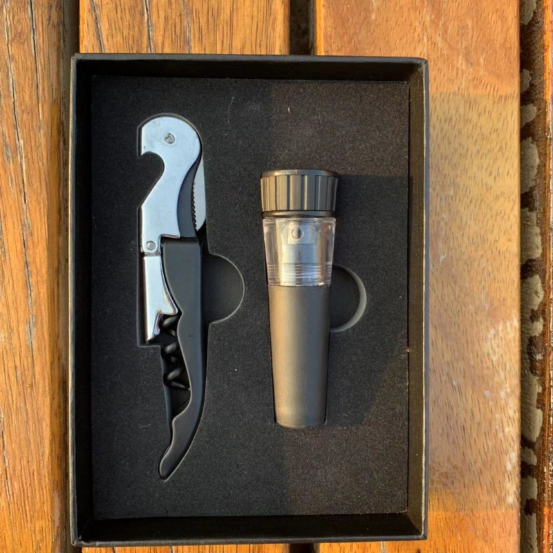 „Jiuyou“ vyno rinkinys, raudonojo vyno butelių atidarytuvas, tinkantis „Sea Horse“ peiliui, butelių atidarytuvas, nerūdijančio plieno, 4 dalių rinkinys, rankų dovanų dėžutė