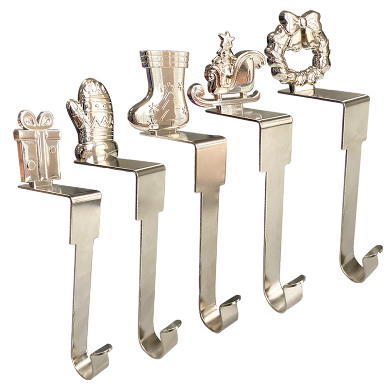 2023 Novi e-trgovina božićna kuka za kamin metalna kuka za čarape torba kuka u obliku pahuljice ukrasni privjesak na zalihi