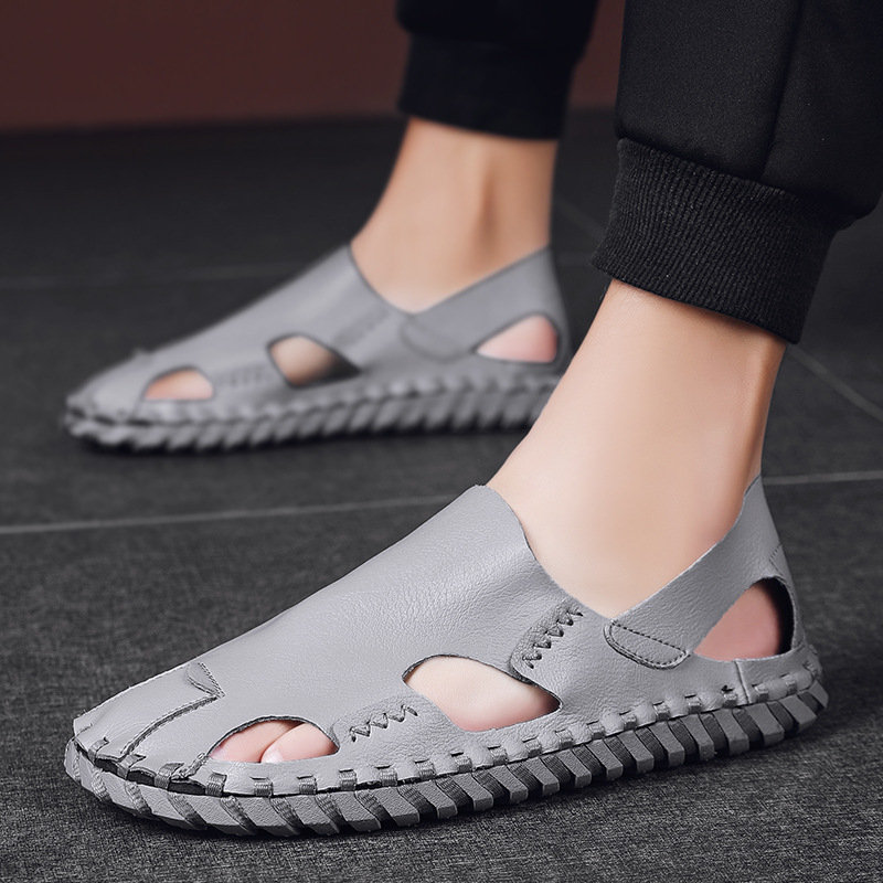 Sandale de vară pentru bărbați, casual, la modă, all-match, 2020, stil nou, îmbrăcăminte exterioară, antiderapantă, respirabilă, cu fund moale din piele, pentru plajă, pentru bărbați
