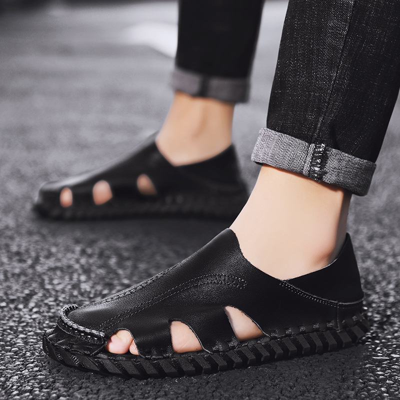 Sandale de vară pentru bărbați, casual, la modă, all-match, 2020, stil nou, îmbrăcăminte exterioară, antiderapantă, respirabilă, cu fund moale din piele, pentru plajă, pentru bărbați