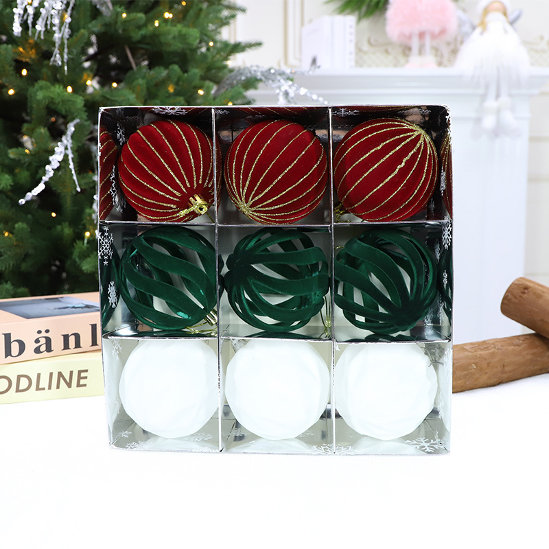 [Išskirtinė kruopščiai atrinkta] Šventinės dekoracijos Kalėdiniai kamuoliukai Kalėdų eglutės pakabukai Dovanų dėžutė Žolės šilko skaidrūs dažyti kamuoliukai