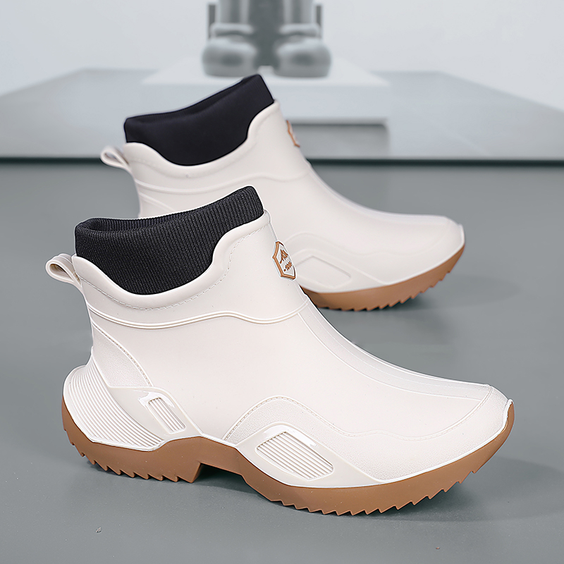 Meeste kevadsaapad köögitööriietusele vastupidavad veekingad Takeaway Rider mustad töökaitsega vihmasaapad