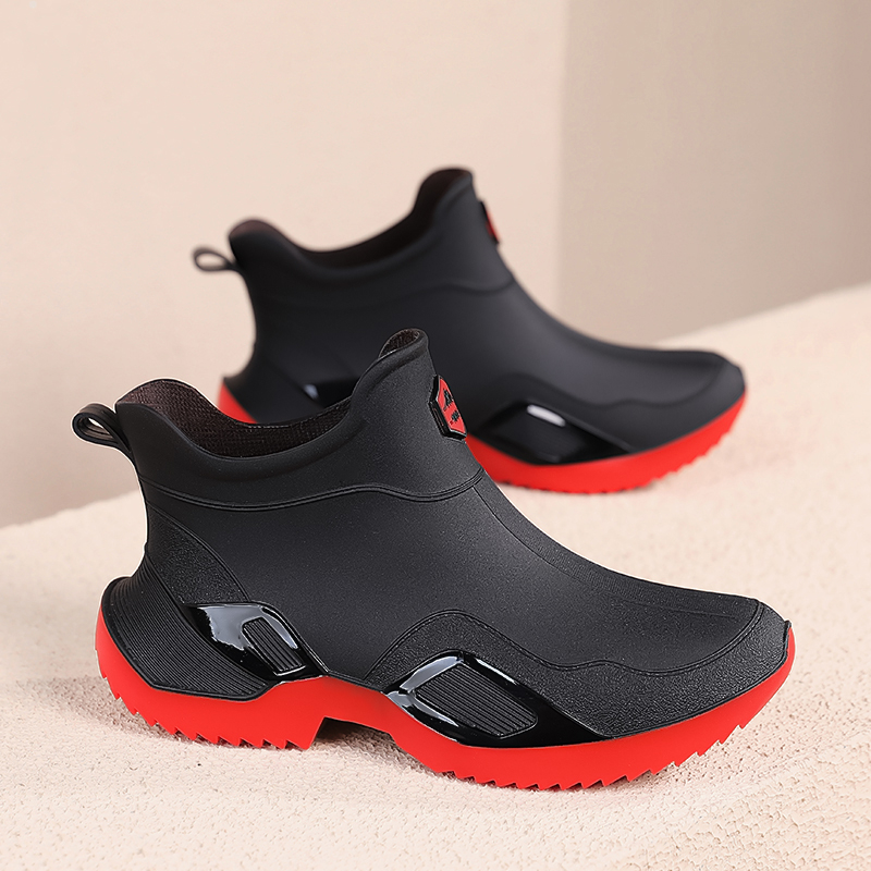 Meeste kevadsaapad köögitööriietusele vastupidavad veekingad Takeaway Rider mustad töökaitsega vihmasaapad