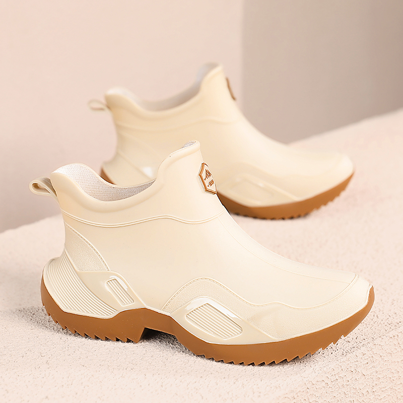 Meeste kevadsaapad köögitööriietusele vastupidavad veekingad Takeaway Rider mustad töökaitsega vihmasaapad