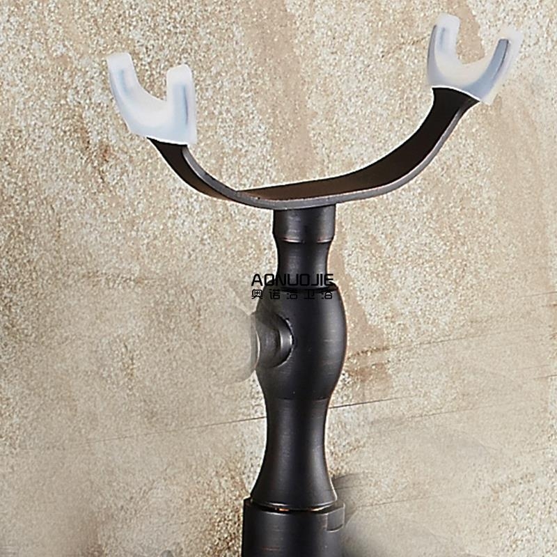 Európai ókori retró stílusú, tiszta réz, tiszta fekete bronz zuhanykabin, kézi kis, puffadt fejzuhany, kézi permetező, egyetlen zuhanyfejjel.