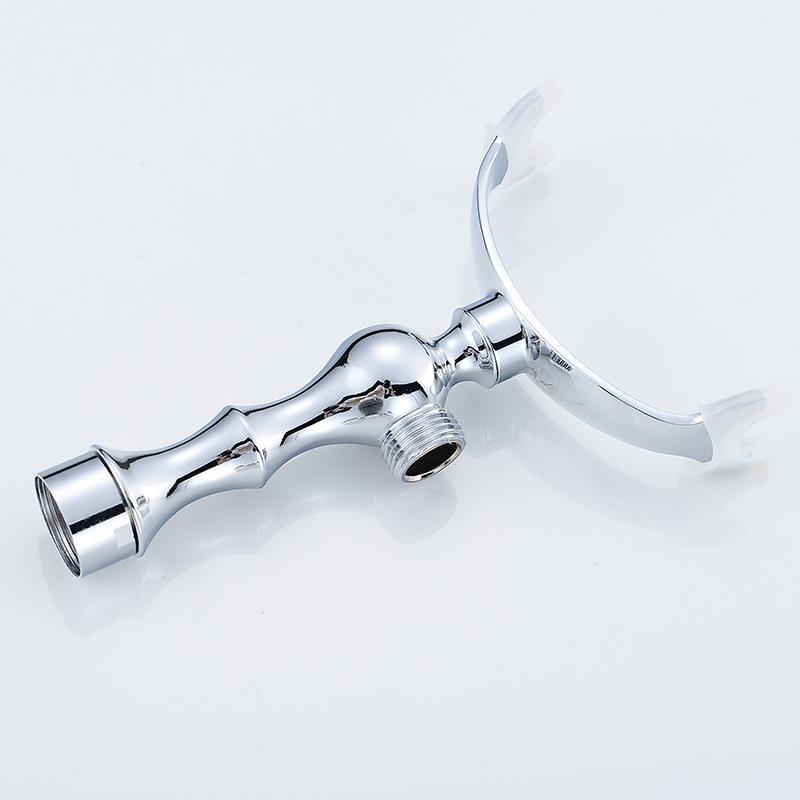 Európai ókori retró stílusú, tiszta réz, tiszta fekete bronz zuhanykabin, kézi kis, puffadt fejzuhany, kézi permetező, egyetlen zuhanyfejjel.