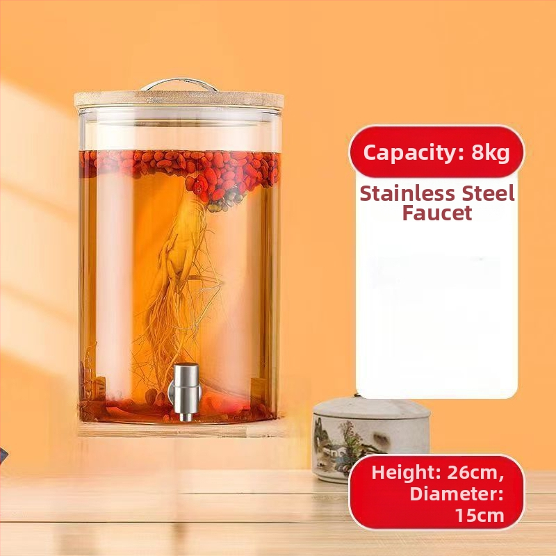 Internetikuulsuste puuviljatee klaas, tipptasemel koksivaat, iseteenindusega suletud joogipudel, õllevaat, altaripudel