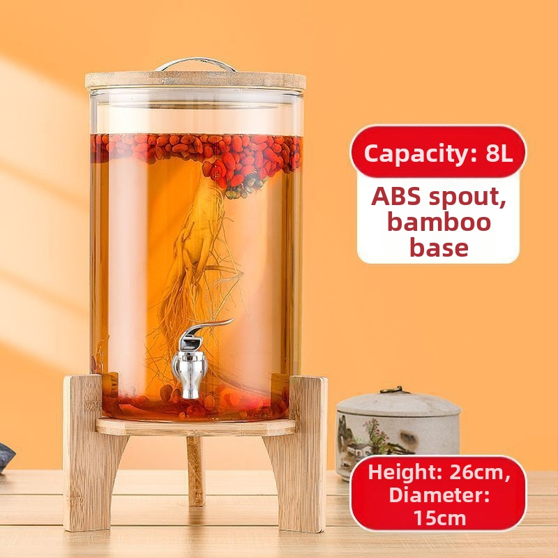 Internetikuulsuste puuviljatee klaas, tipptasemel koksivaat, iseteenindusega suletud joogipudel, õllevaat, altaripudel