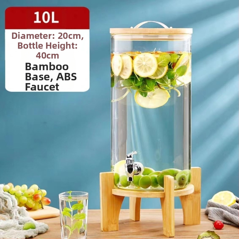 Internetikuulsuste puuviljatee klaas, tipptasemel koksivaat, iseteenindusega suletud joogipudel, õllevaat, altaripudel