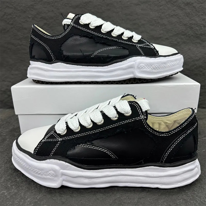 Noliktavā 2025. gadā pieejamas Eiropas un Amerikas modernās kaula formas kurpes, personalizētas jaunas līnijas audekla kurpes, slavenību stila ikdienas kurpes, apģērbi