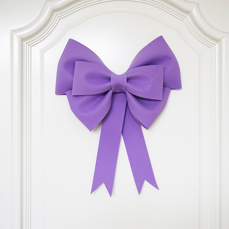 Ülisuur lipsuga materjalist kott sünnipäevatoa kaunistamine pulmapühade peokaunistused tausta seinale paigutus