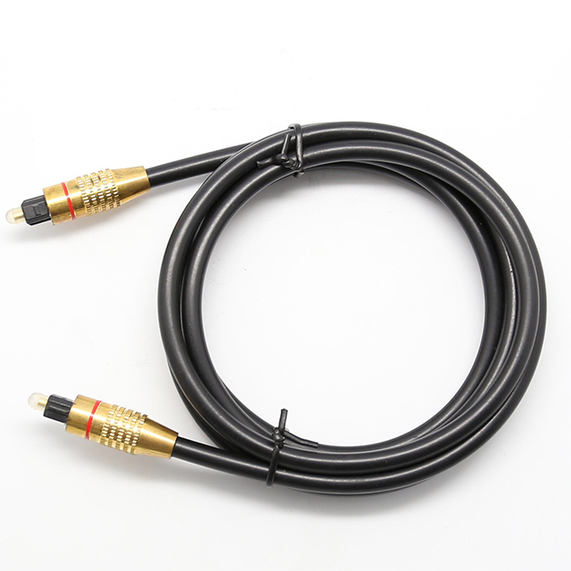 Piiriülene optiline kiudaudio kaabel Toslinki heli digitaalkaabel Optiline televiisor, mis on ühendatud võimendiga Square Port