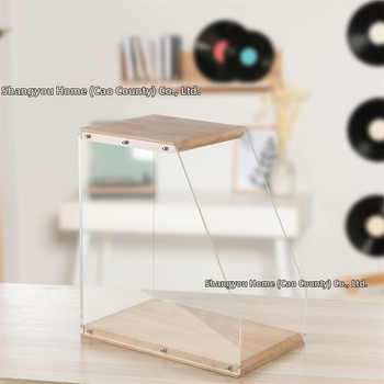 Puidust plaadiriiul, lauakaunistused, läbipaistev vinüülplaatide vitriin, teibist raamatute hoiukarp, täispuidust hoiukarp