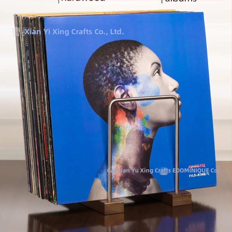 Americký retro drevený stojan na vinylové platne, stojan na CD, starý stojan na skladovanie platní, stojan na železné platne