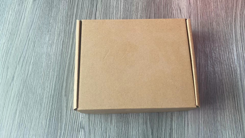 Väliskaubanduse uus seinakontakti muundur, Euroopa stiilis spetsiaalne 2-auguline mitme stsenaariumi tugi, QC3.0 + PD20W kahekordne kiirlaadimine