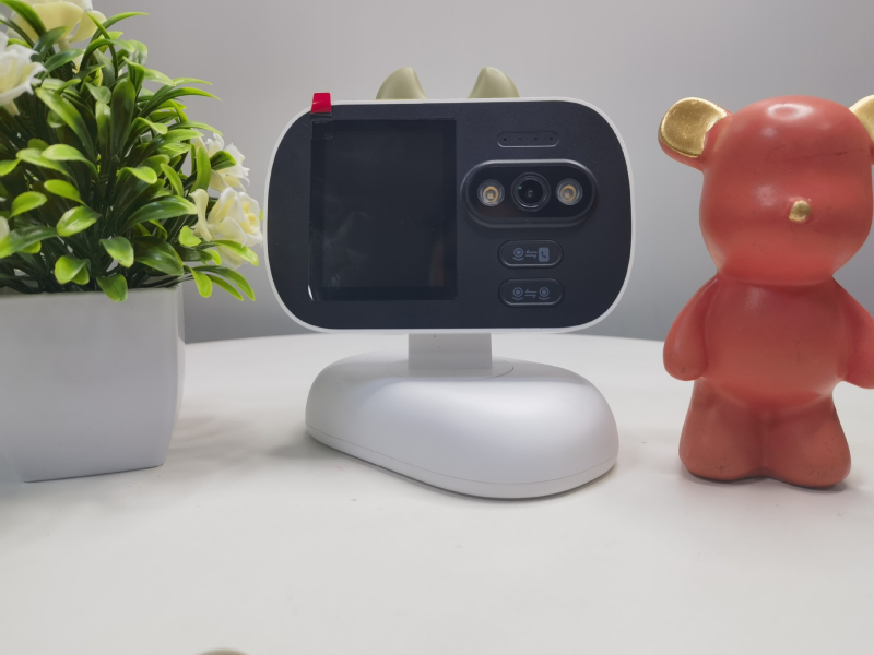 Iekštelpu rotējoša kamera vecāka gadagājuma bērniem 4G videozvana WiFi novērošana ar ekrāna monitora video tālruni