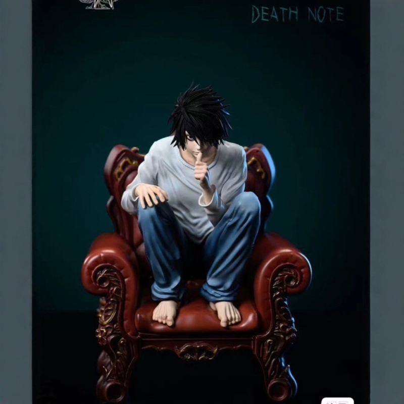 Death Note`i animefilmide ja -televisiooni kahemõõtmelised perifeersed lauakaunistused L.Lawlieti kükitava figuuri modelli kingitus