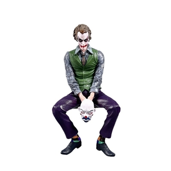 Kloun Heath Ledgeri istumisasend, käsitsi valmistatud katuseauto kaunistused, auto tagumine ripats, auto sisustuskaunistused, tegelaskuju mudel