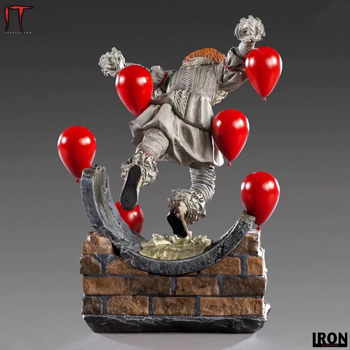 Anime Halloween Iron Brazil Factory Clown Return to the Soul 2 Generation Peni Wise Clown Hand Model Statue Ornaments