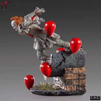 Anime Halloween Iron Brazil Factory Clown Return to the Soul 2 Generation Peni Wise Clown Hand Model Statue Ornaments