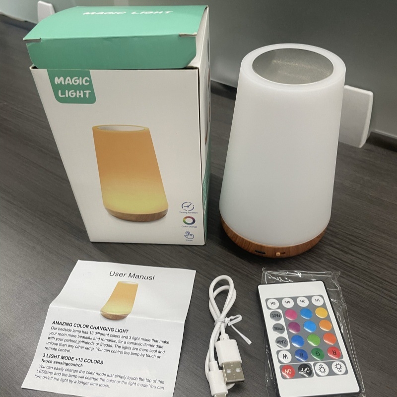 Határokon átnyúló érintős faerezetes pat lámpa éjszakai fény gyermekek egyszerű töltés szemvédő világítás asztali lámpa hálószoba éjjeli lámpa