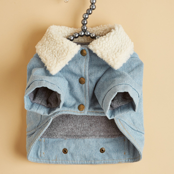 Είδη κατοικίδιων ζώων χονδρικής ρούχα για γάτες και σκύλους ρούχα φθινόπωρο και χειμώνα μαλλί αρνιού fleece τζιν παλτό μονοκόμματο παράδοση