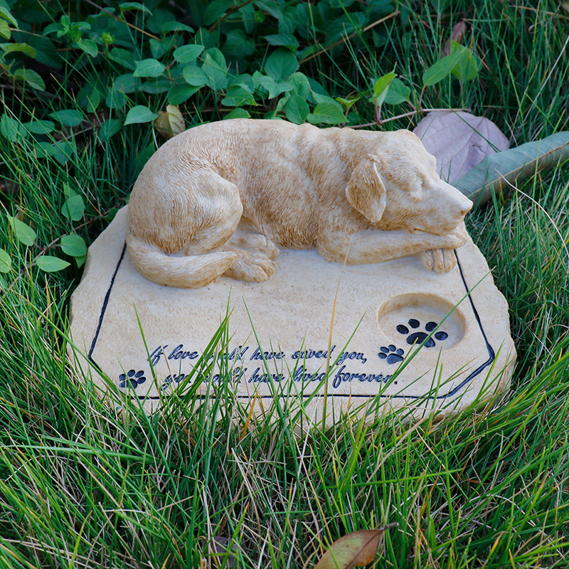 „Amazon“ 3D šunų augintinių atminimo antkapis lauko kiemo dervos dekoravimui šuniukų atminimo akmenų papuošalai
