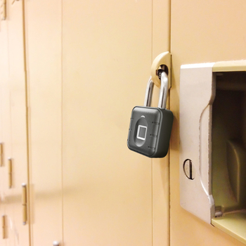 Kaetud nutikas sõrmejälje parooliga tabalukk Enimmüüdud nutikas tabalukk Tuya rakendusega õpilase pagasikapi paroolilukk