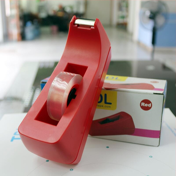 Tiesioginio pardavimo 624 vidutinio dydžio pjovimo stalo stalo stalo tipo lipnios juostos laikiklis mažo šerdies juostos pjaustytuvo raštinės reikmenų guminis laikiklis