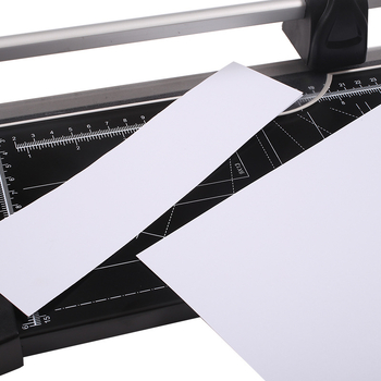 Var iegūt izcilas 3033 plīts virsmas papīra griezēja papīra griezēja A5-A3 specifikācijas (10 lappušu griešana)