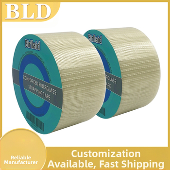 Stiklo pluošto tinklelio juosta, skirta elektros prietaisams fiksuotai pakuoti, klijuojanti pluoštą, be žymių, vienpusė dryžuota pluošto juosta