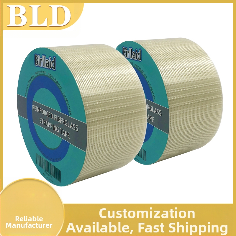 Stiklo pluošto tinklelio juosta, skirta elektros prietaisams fiksuotai pakuoti, klijuojanti pluoštą, be žymių, vienpusė dryžuota pluošto juosta