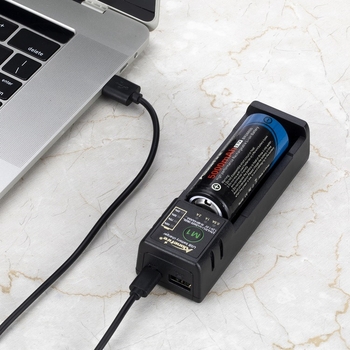 M1 type-c kiirlaadimisega liitiumaku Ni-mh nr 5 nr 7 18650 26650 universaalne nutikas laadija