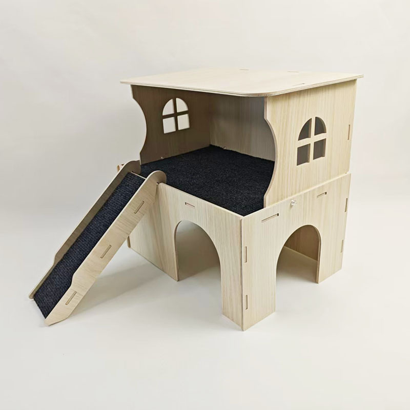 Jänesepesa, eriti suur tšintšilja, merisea, orava, täispuidust maja, kuldne karupesa, merisea, siili ja suur maja, sobib igaks aastaajaks