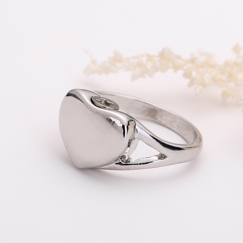 Tarpvalstybinis tiekimas Japonijoje ir Pietų Korėjoje populiarus atminimo giminaičių persikų širdies formos augintinio urnos žiedas meilės žiedas žiedas didmeninė prekyba