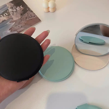 Кожено мини преносимо малко огледало за грим, вертикално малко кръгло огледало, многоцветно персонализируемо лого, необходимо за пътуване