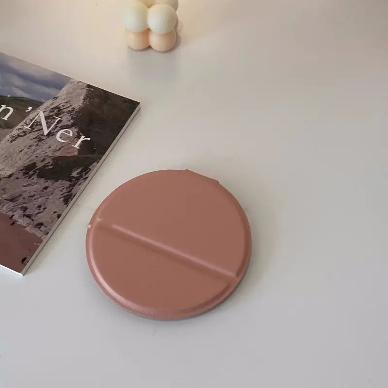 Кожено мини преносимо малко огледало за грим, вертикално малко кръгло огледало, многоцветно персонализируемо лого, необходимо за пътуване