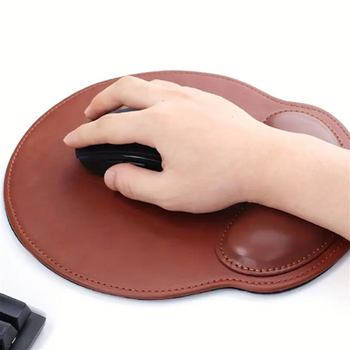 Nahkne randmehiirematt kontorisse, libisemisvastane ja plekikindel, lohistatav hiirematt