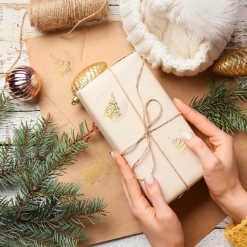 500 tk läbipaistvaid jõulukleebiseid, rullkuldfooliumist rõõmsat jõulupuu pitseri kleebist, isekleepuv silt, ümbrik, kutsekaart, kingitus