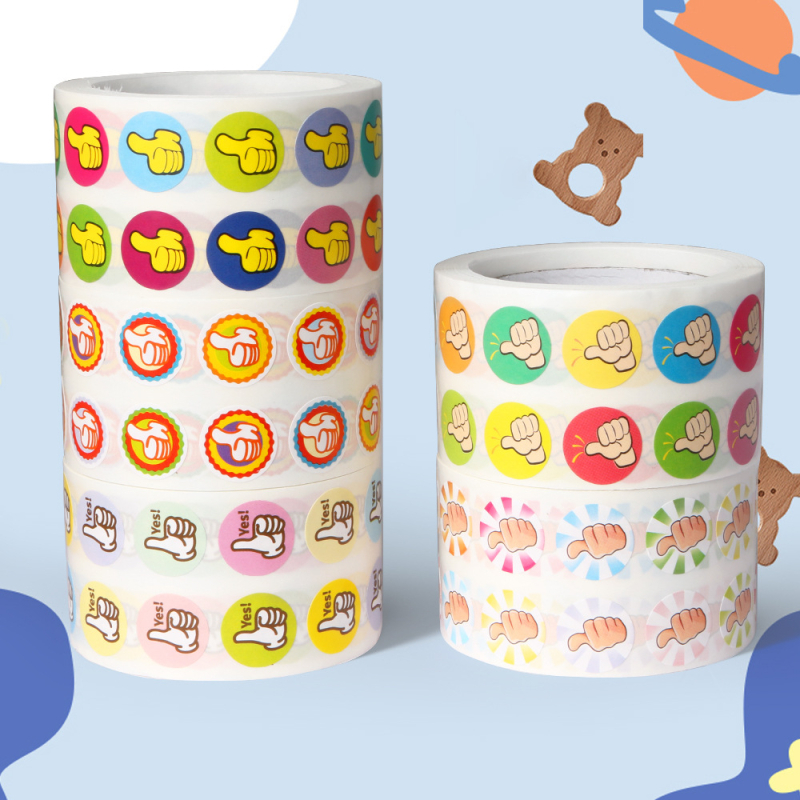 5000 Ft/csomag, inspiráló, felfelé mutató hüvelykujjjal ellátott jutalommatrica, alkalmas tantermekbe és irodákba