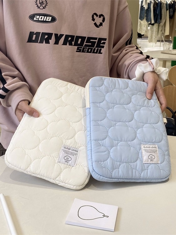 Korėjietiškas mielas debesų siuvinėtas iPad planšetinio kompiuterio krepšys, 11/13/15 colių, nešiojamojo kompiuterio kosmetikos krepšys.