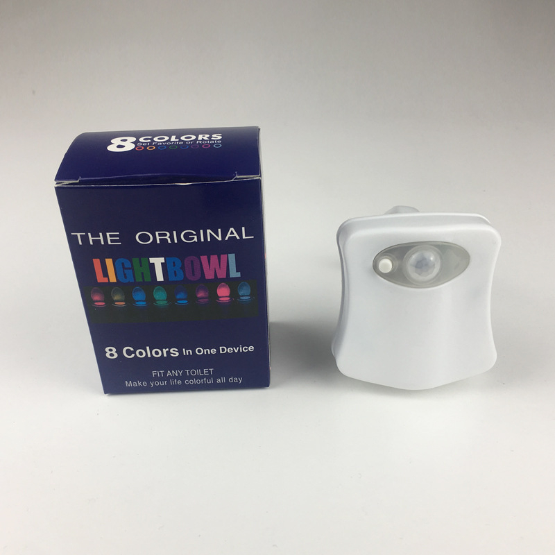 Piiriülene kuummüük uue tualettvalguse anduriga öövalguse anduriga öötualettvalgusti 8 värvi LED-vannitoa anduriga valgus