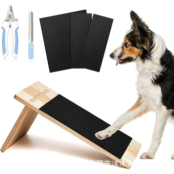 Határokon átnyúló macska- és kutyakarom-kaparó, fából készült kutyaköröm-kaparó, kihúzható és javítható köröm-kisállat-kellékek csiszolópapírral ellátott kaparódeszka