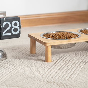 25 piiriülest täispuidust bambusest lemmikloomatarvete kassitoidukaussi, roostevabast terasest kaussi, lekkekindlat lemmikloomade kassi- ja koeratoidukaussi