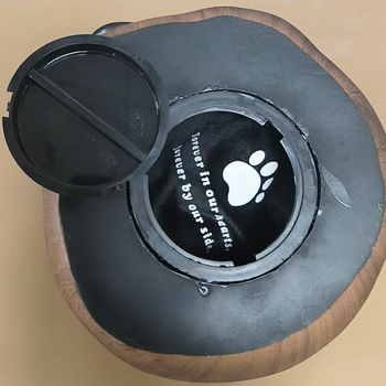 Ρητίνη Γάτες και Σκύλοι Στολίδια με Απομίμηση Ξύλου Υφή Πουλερικών Ζώων Στολίδια Κηδείας για Κατοικίδια